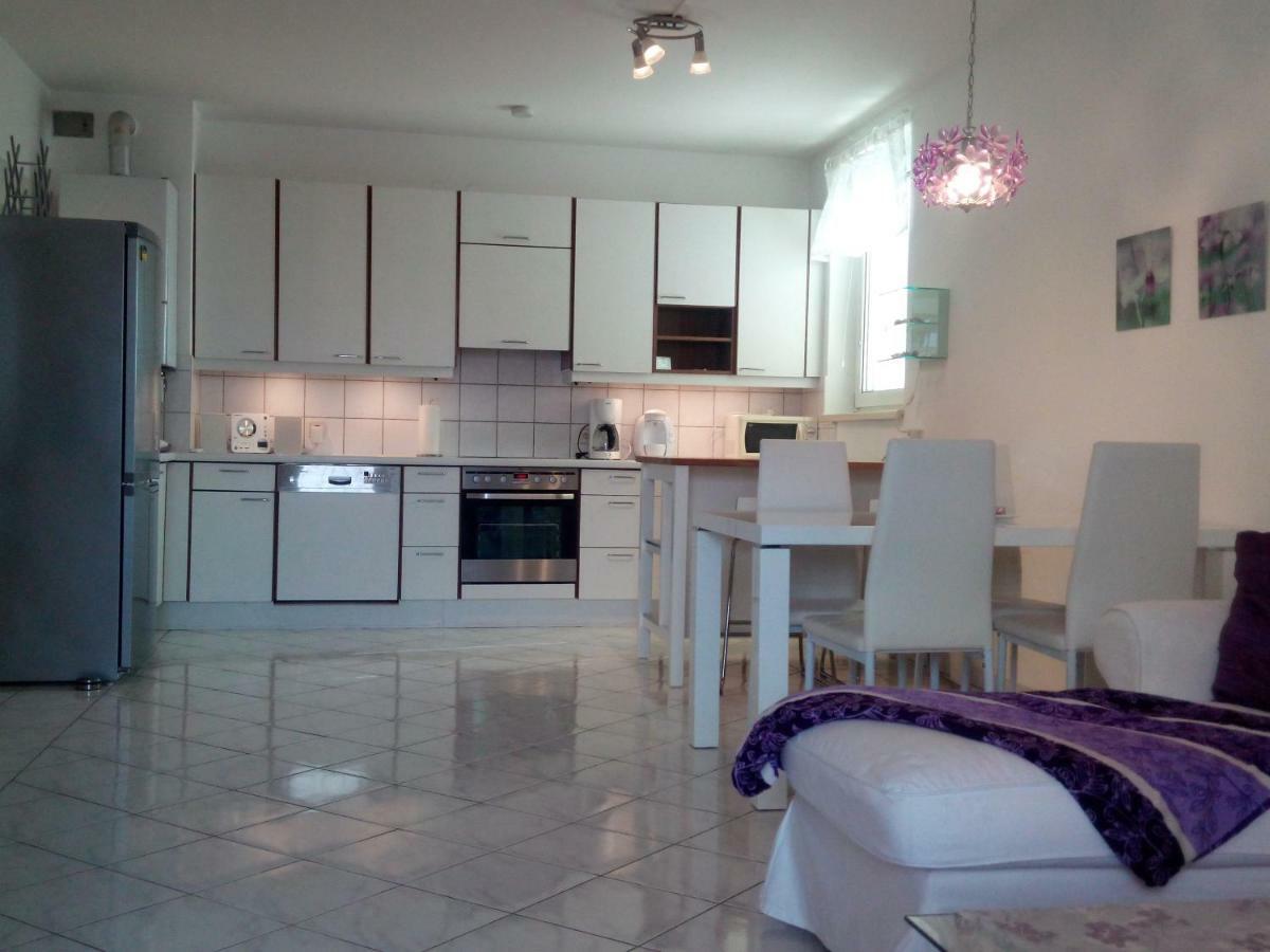 Orchidee Apartment Wiener Neudorf Luaran gambar